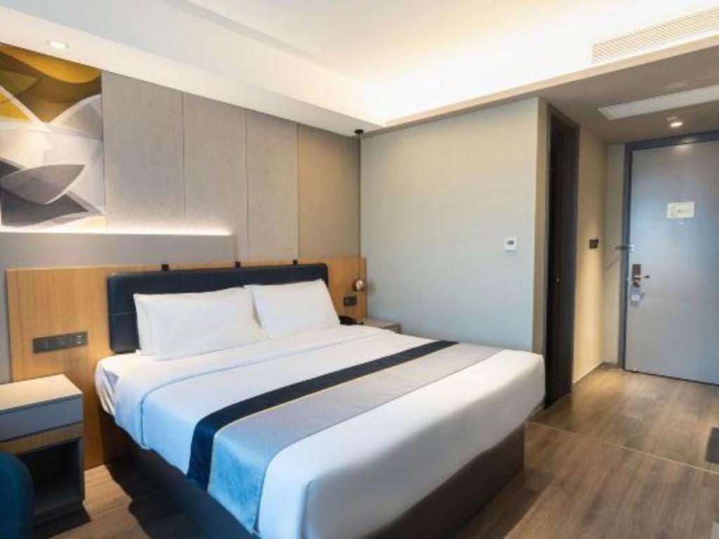 Home Inn Kunming Baita Road Buitenkant foto
