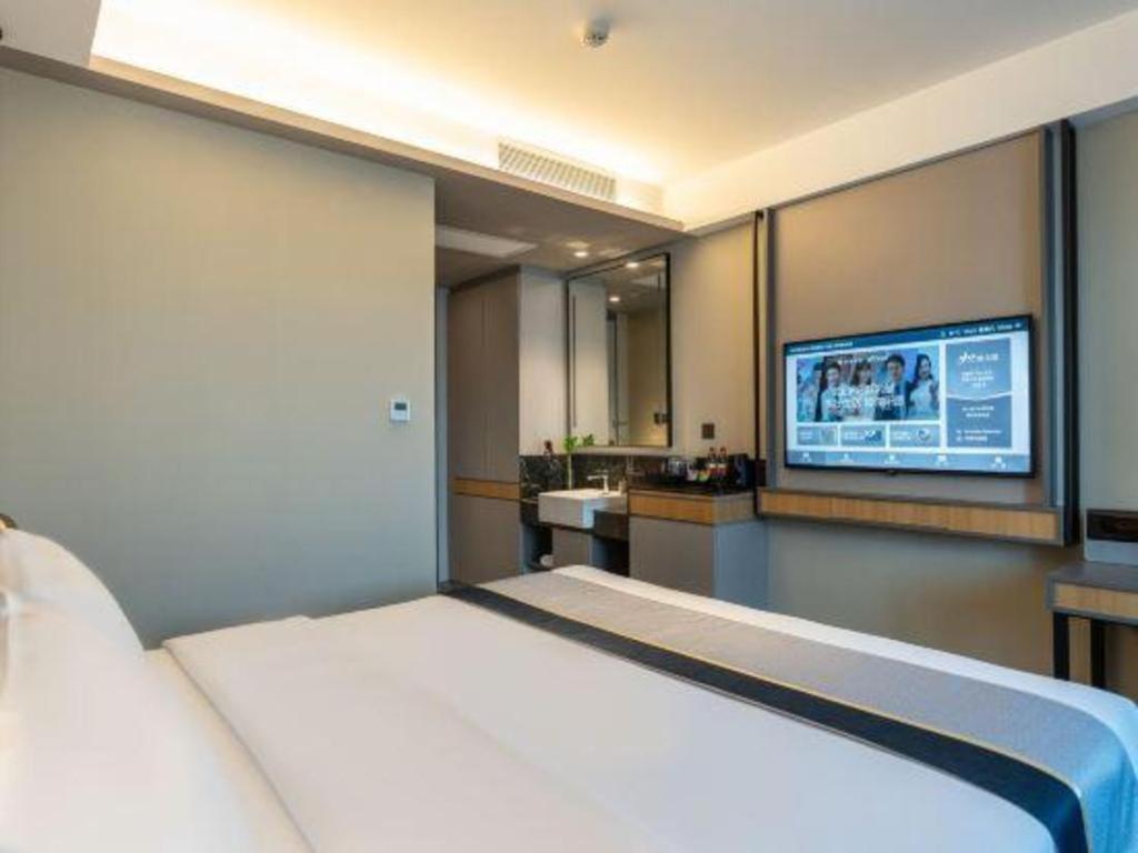 Home Inn Kunming Baita Road Buitenkant foto