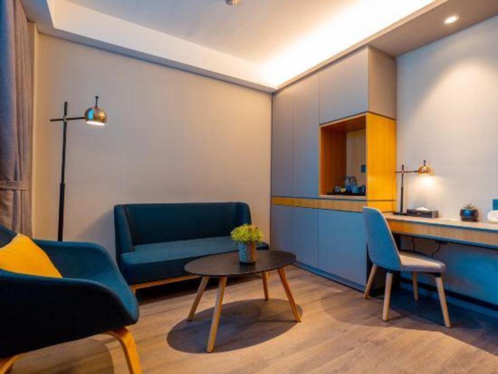 Home Inn Kunming Baita Road Buitenkant foto