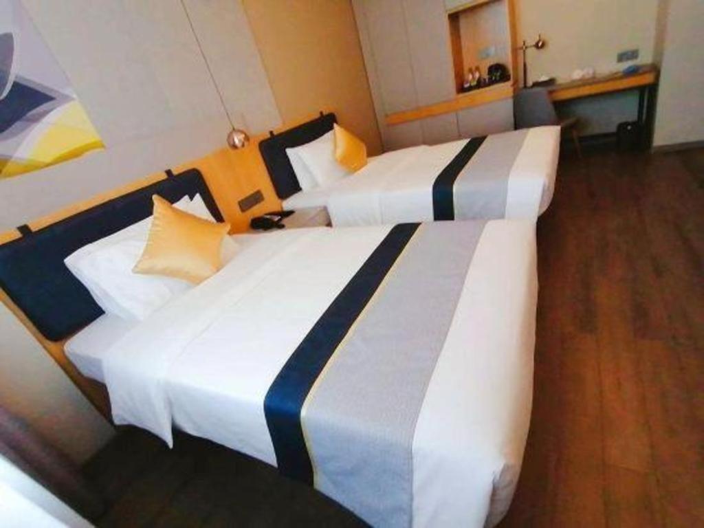 Home Inn Kunming Baita Road Buitenkant foto