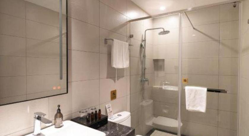 Home Inn Kunming Baita Road Buitenkant foto