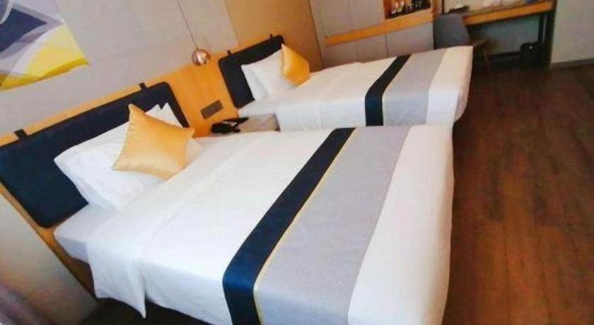 Home Inn Kunming Baita Road Buitenkant foto